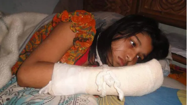 হাওয়া আক্তার জুঁই, ১৫-১২-২০১১।