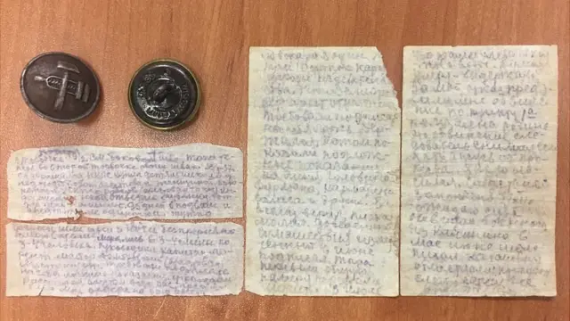 Письмо, отправленное Иваном Руденко, было спрятано в пуговицу кителя, который он отдал жене на стирку