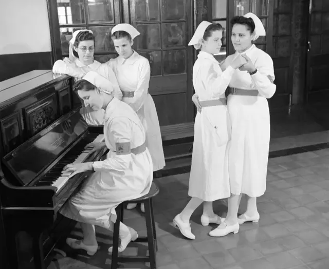 ટ્રેઇની નર્સ