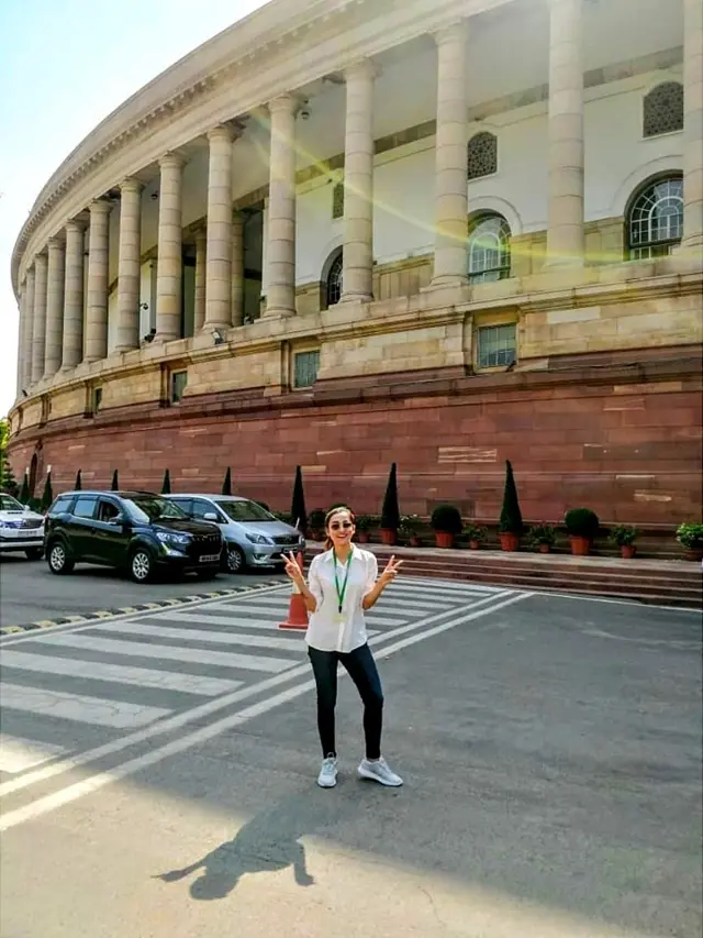 మిమి చక్రవర్తి