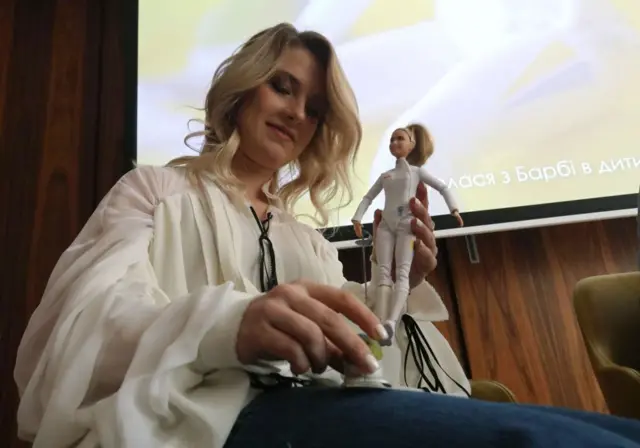 "Свою перемогу присвятила ЗСУ". Все про фехтувальницю Ольгу Харлан і її ...