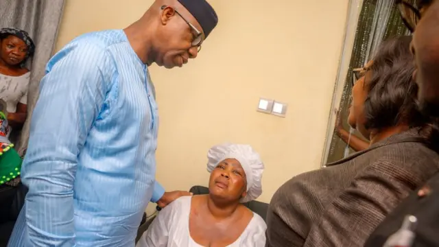 Ogun State Governor, AIG and di Commissioner of Police for Ogun pay condolence visit to di family of Late Tiamiyu Kazeem for Sagamu