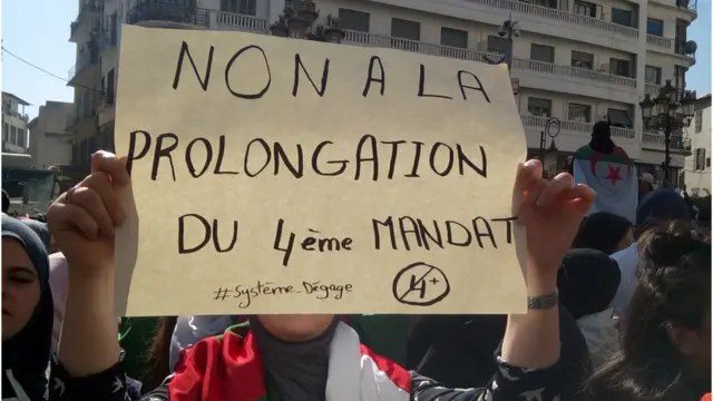 Les étudiants ne veulent pas d'un prolongement du mandat en cours d'Abdelaziz Bouteflika.
