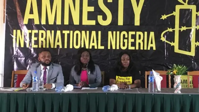 Ndị ngalaba ikike diiri onwe dịka ha na-ebido "Freedom of Expression Brief"