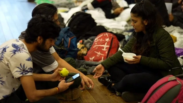 विद्यार्थिनी अश्विनी