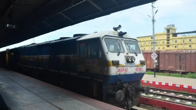 திமாபூர் ரயில் நிலையம்