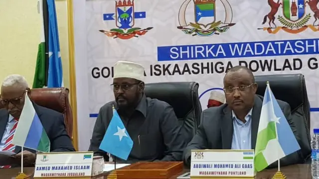 Maamul goboleedyada waxaa ka soo xirmay albaabkii uga furnaa Itoobiya