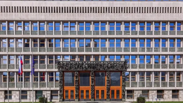 تعد سلوفينيا رائدة في مجال تطبيق المنهج العلمي على الحكومة بأكملها