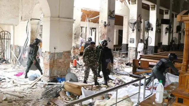 இலங்கையில் நடத்தப்பட்ட கொடூர தாக்குதல்கள் - புகைப்பட தொகுப்பு