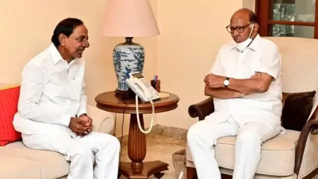 उद्धव ठाकरे, के.चंद्रशेखर राव, शरद पवार, शिवसेना, राष्ट्रवादी काँग्रेस