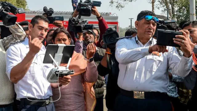 ચીફ ફાયર ઓફિસર એમ.એફ. દસ્તૂરની તસવીર