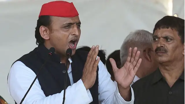 અખિલેશ યાદવ