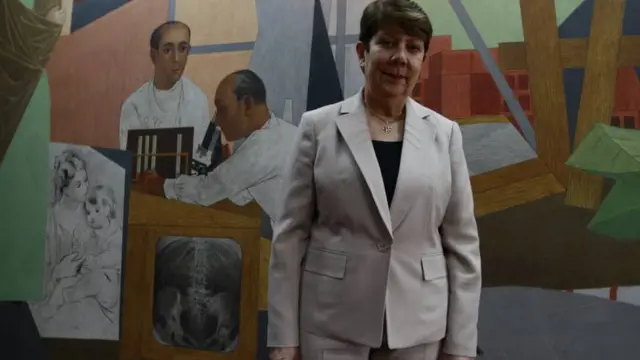 La rectora Cecilia García Arocha