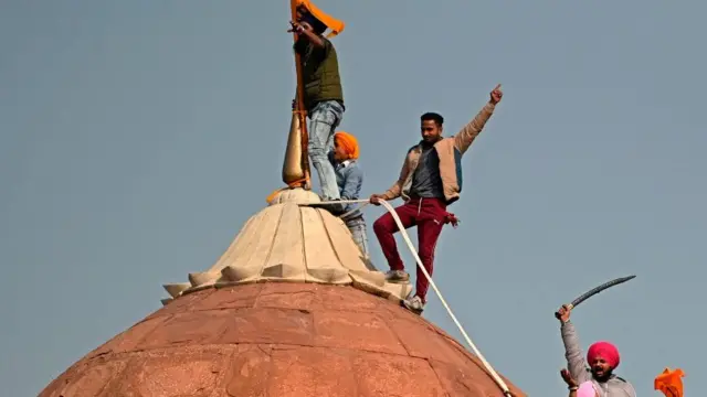 Voyaga etgan ayollar anal porno video