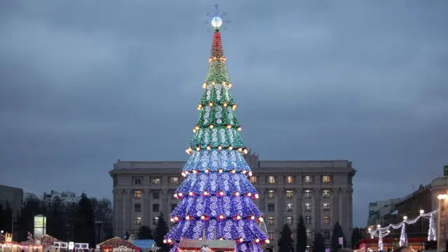 Ялинка на Майдані Свободи у Харкові