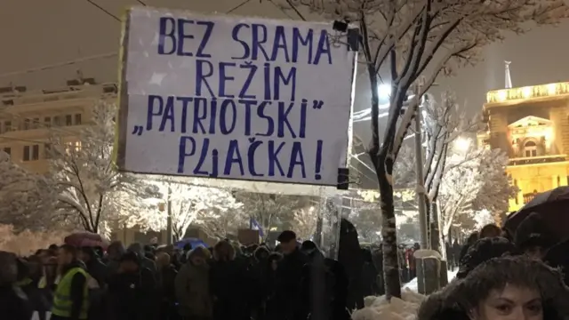 protest Stop krvavim košuljama u Beogradu
