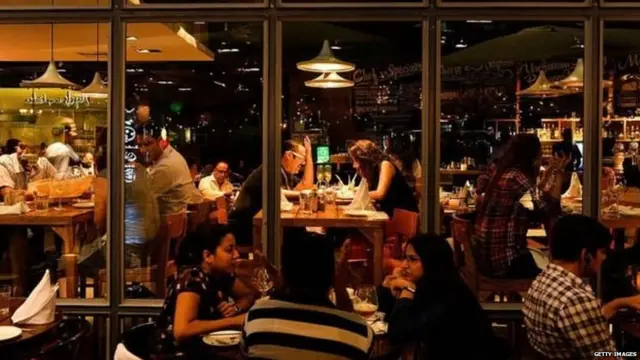 ਬੀਬੀਸੀ ਪੱਤਰਕਾਰ ਸੌਤਿਕ ਬਿਸਵਾਸ ਨੇ ਡਾ. ਸਿੰਘ ਨੂੰ ਪੁੱਛਿਆ ਕਿ ਕੀ ਇਹ ਤਾਕਤ ਮਹਾਂਮਾਰੀ ਦੇ ਖ਼ਤਮ ਹੋਣ ਤੋਂ ਬਾਅਦ ਭਾਰਤ ਨੂੰ ਅਰਥਚਾਰਾ ਮੁੜ ਸਥਾਪਤ ਕਰਨ ਵਿੱਚ ਸਹਾਇਤਾ ਕਰੇਗੀ।