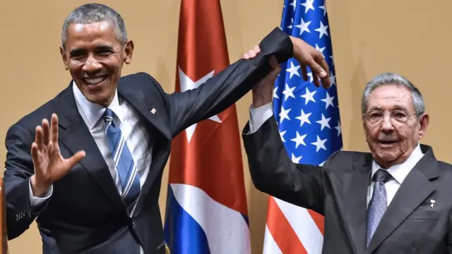 Barack Obama y Raúl Castro.