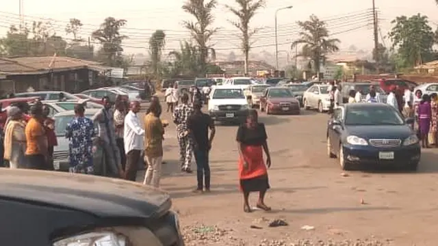 Awọn eeyan to wa nile ẹjọ, to n duro de igbẹjọ