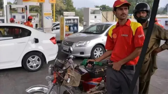 तेल के दाम भी बढ़ रहे हैं