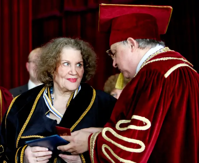 ліна костенко
