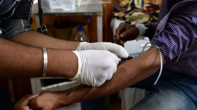 ஊசிபோடுதல்