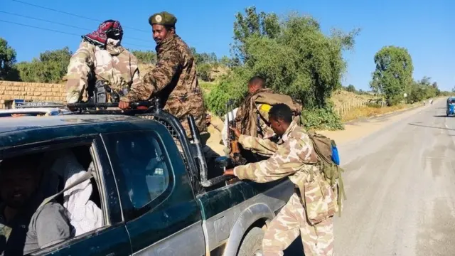 ኣብ መቐለ ናብ ዝርከብ መዓስከር ሰራዊት ኢትዮጵያ፡ ሓይልታት ጸጥታ ትግራይ ኣትዮምዎ