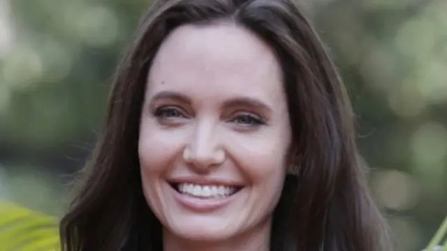 एंजलीना जोली