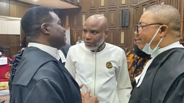 Nnamdi Kanu na ndị ọkaiwu ya