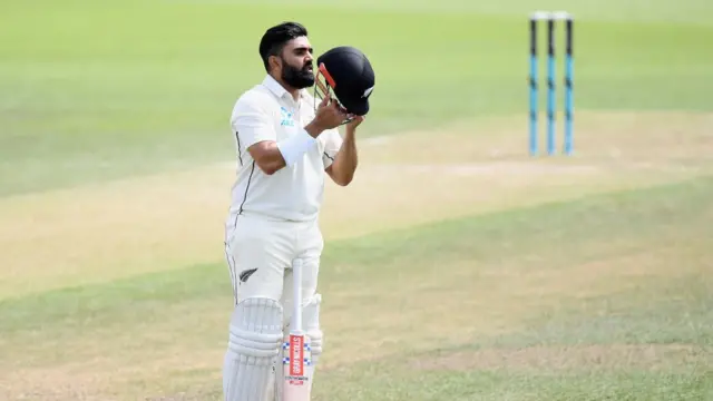 ભારત સામેની પ્રથમ ટેસ્ટ મૅચમાં એઝાઝ પટેલે ક્રિઝ પર ટકી રહી ટીમને હારથી બચાવી હતી