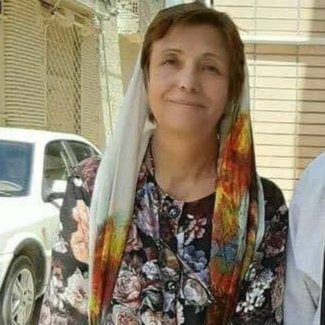 نصرت بهشتی، معلم بازنشسته، مشغول گذراندن دوره محکومیت پنج ساله در زندان است