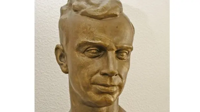 Олег Ольжич
