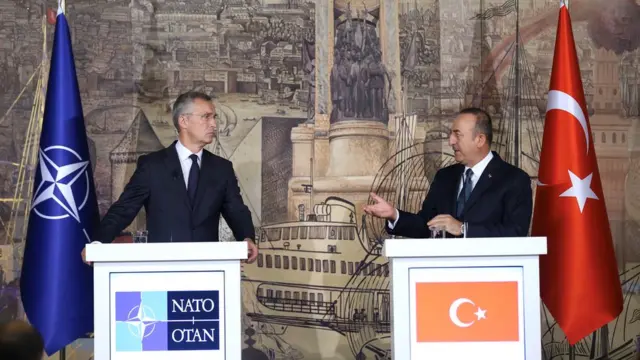 Çavuşoğlu operasyon başladıktan sonra NATO Genel Sekreteri Stoltenberg ile görüşmüştü