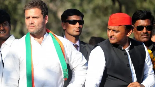 राहुल गांधी अखिलेश यादव