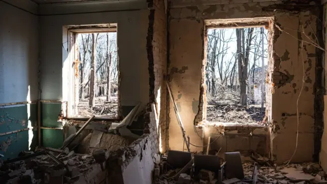 Разрушенное здание в Харькове