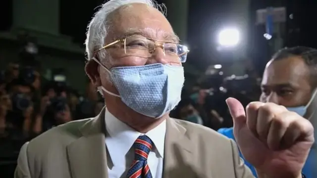 மலேசிய முன்னாள் பிரதமர் நஜிப் ரஸாக்