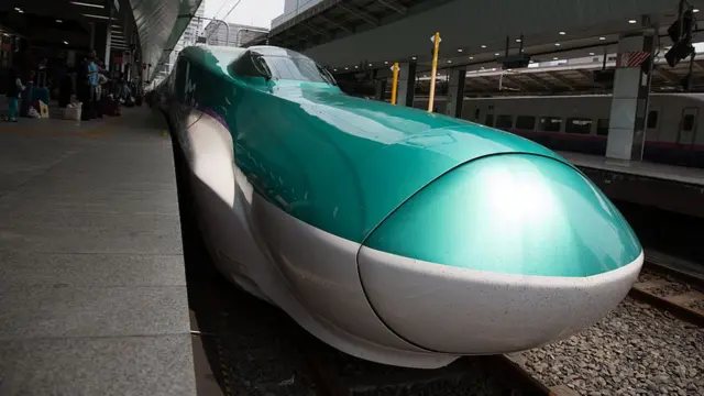 બુલેટ ટ્રેન