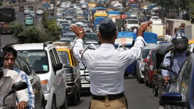 પ્રતીકાત્મક તસવીર