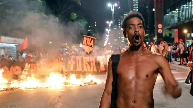 Сторонник Русеф в Сан-Паулу