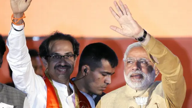 नरेंद्र मोदी आणि उद्धव ठाकरे
