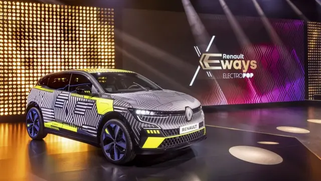 رنو مگان الکتریکی سال ۲۰۲۲ به بازار عرضه خواهد شد