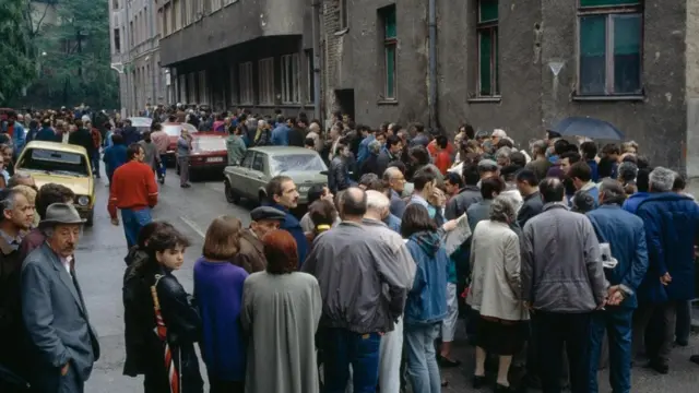 كيف تصمد المجتمعات عندما ينفد الغذاء؟