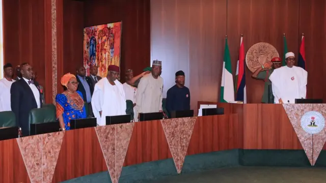 Buhari for Federal Executive Council chambers wia im launch di technical committee