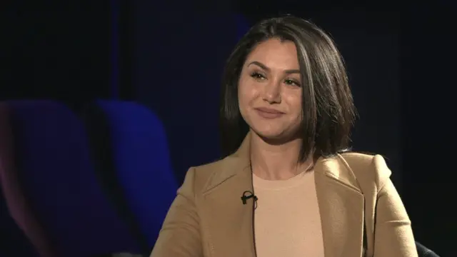 مرضیه حسنوند، از خانواده زندانیان سیاسی دهه شصت ایران