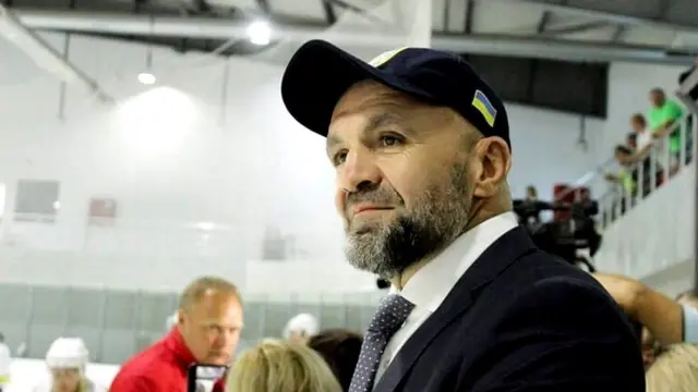 Владислав Мангер