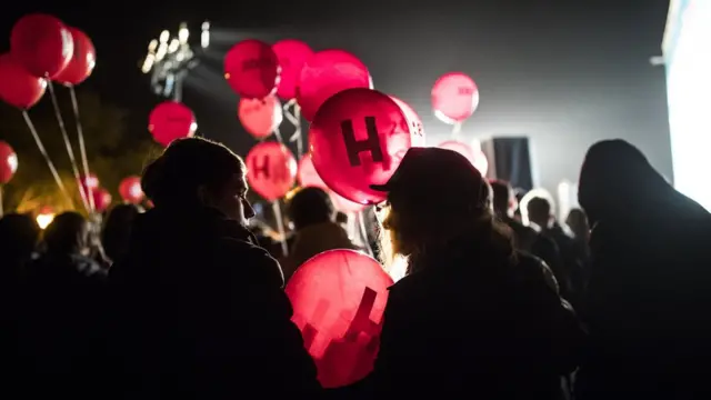 Студенты на митинге