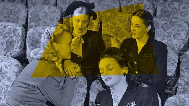 महिलाएं