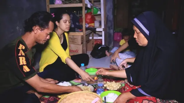 Keluarga Nayati