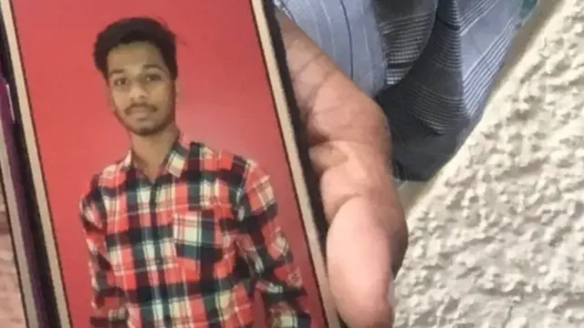 મૃતક આકાશ