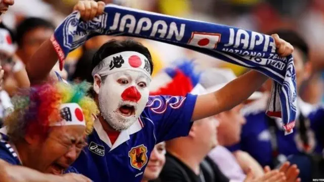 Колумбиянын командалары беттешкен соң, жапондор өз орундарын акыр-чикирден тазалап кеткен